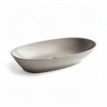 Schaal van keramiek voor servies in lichtgrijs 30 x 15 x 8cm